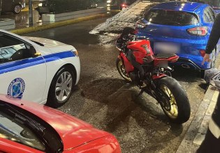 Ταυτοποιήθηκε 22χρονος που ανέβαζε βίντεο στα social media να κάνει κόντρες με τη μηχανή του