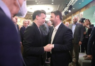 Επίθεση Δούκα και Γερουλάνου σε Ανδρουλάκη με πρόφαση τη «βελόνα» του ΠΑΣΟΚ, που φροντίζουν με τη στάση τους να μην κουνηθεί