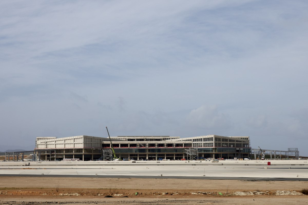 Καστέλι: Το 2028 έτοιμο το πιο σύγχρονο αεροδρόμιο στη Μεσόγειο – Η σύμβαση για τον εξοπλισμό αεροναυτιλίας