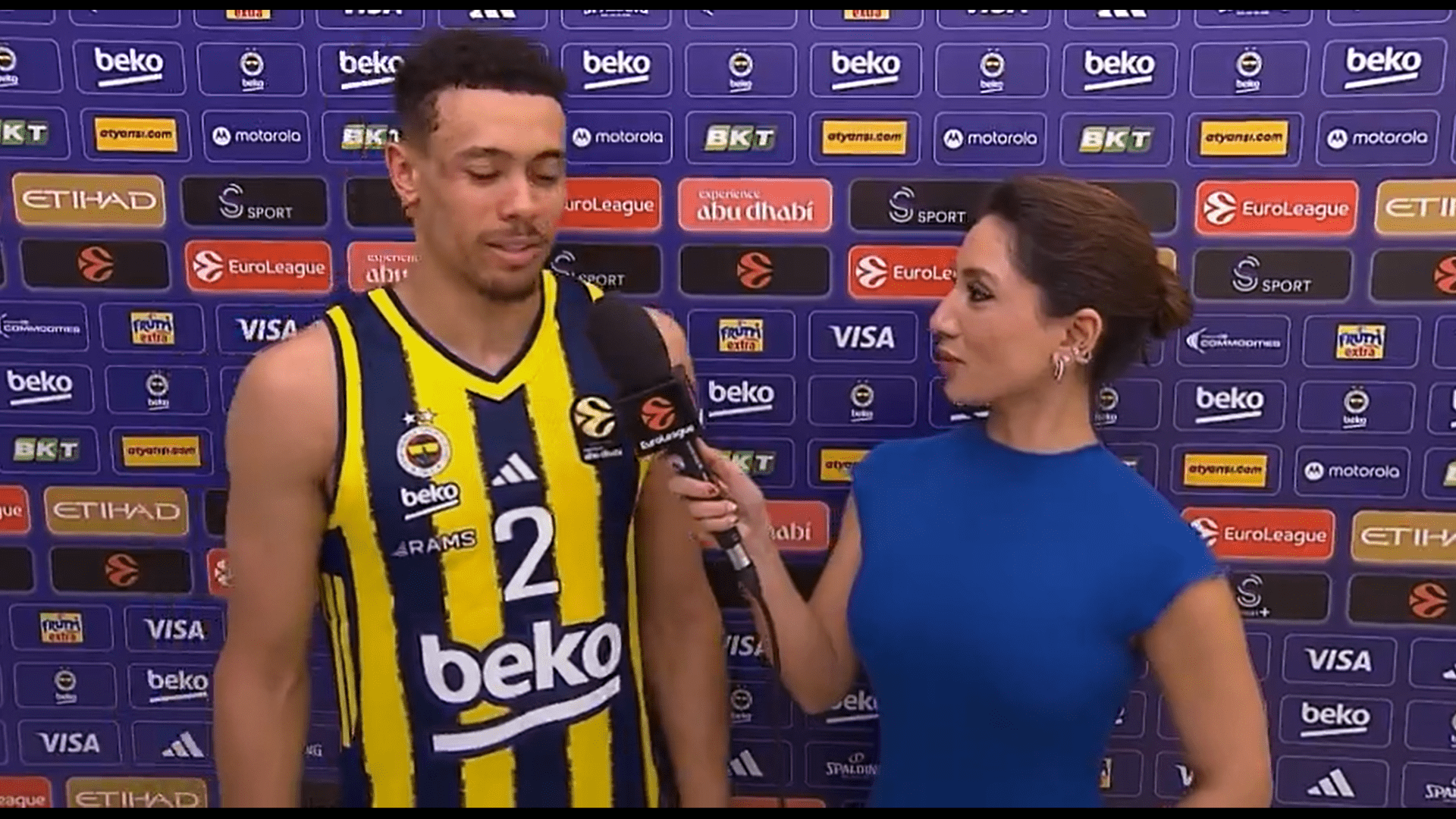 Τι είπε ο Μπόλντγουιν για τις γρατσουνιές στο σώμα του: «Αυτό είναι το παιχνίδι του Ολυμπιακού, κλασικές ελληνικές ομάδες» (vid)