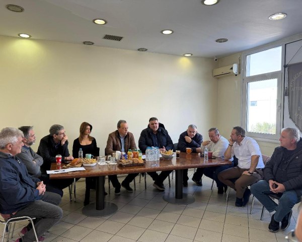 Φάμελλος: Η ΝΔ επιτίθεται εκδικητικά στον κλάδο των ταξί – Είμαστε δίπλα στις δίκαιες κινητοποιήσεις των επαγγελματιών