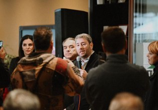 Ανδρουλάκης: Δεν έχουν μέτρο στη διαφθορά – Πολιτική αλλαγή και σταθερότητα ή τρίτη θητεία Μητσοτάκη;