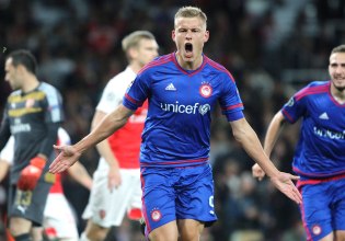 Ο (πρώτος) ήρωας του Emirates στην Ρόζενμποργκ