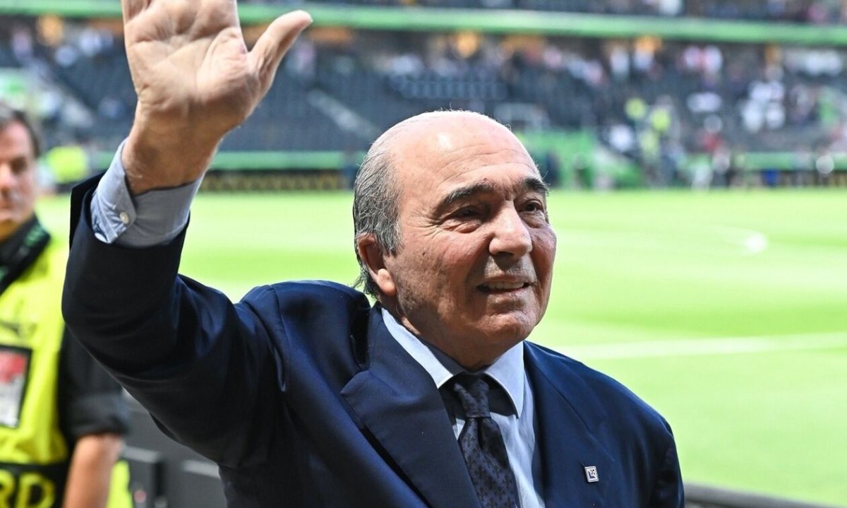 Θλίψη στη Φιορεντίνα: Πέθανε ο πρόεδρος της, Ρόκο Κομίσο