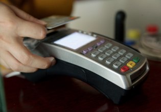Σαφάρι ελέγχων για POS και IRIS – Ποιοι κινδυνεύουν με πρόστιμα