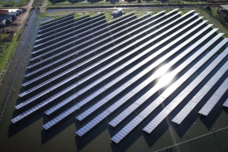 Από ΑΠΕ το ήμισυ της ηλεκτρικής ενέργειας στην Ελλάδα