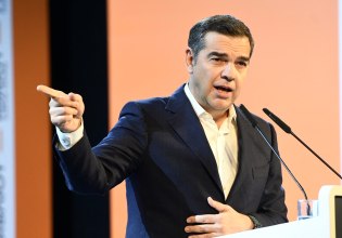 Τσίπρας: Ο Μητσοτάκης αντί να απολογηθεί για τη δήλωση, επιλέγει το δρόμο της πολιτικής δειλίας