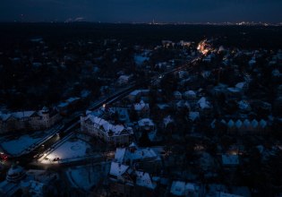 Βερολίνο: Ζητούν το «κεφάλι» της δημάρχου – Έπαιζε τένις την ώρα του μπλακ άουτ