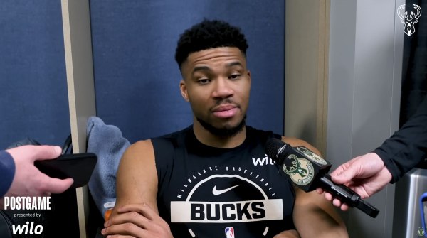 Αντετοκούνμπο για την ήττα από τους Νάγκετς: «Πρέπει να είμαστε καλύτεροι σαν ομάδα»