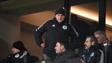 Στα… κάγκελα ο κόσμος του Παναθηναϊκού με Αλαφουζο, Μπενίτεθ και παίκτες: «Νύχτα ντροπής και ξεφτίλας, δρόμο όλοι…» (pics)