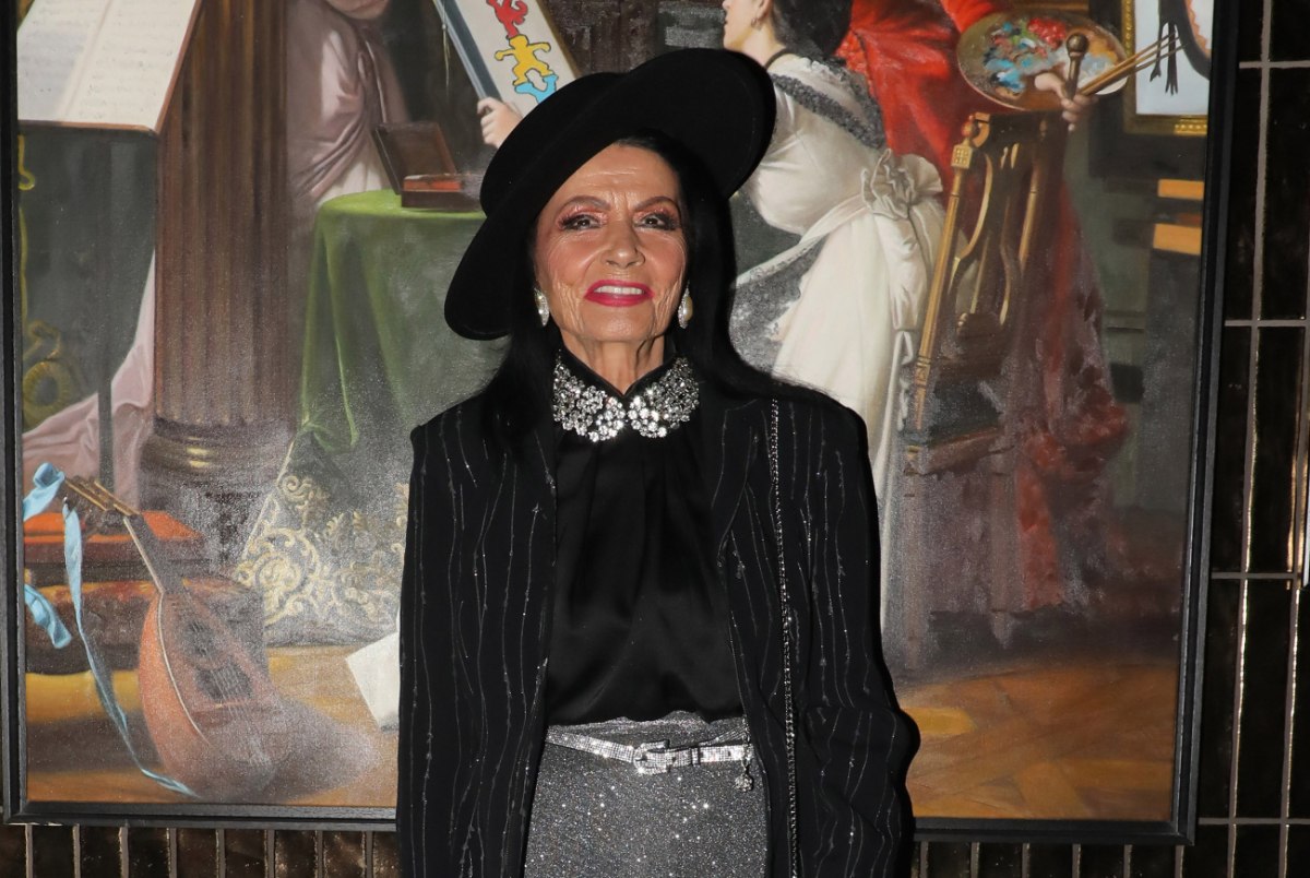 Ζωζώ Σαπουντζάκη: Στο νοσοκομείο η ηθοποιός – ποια η κατάσταση της υγείας της