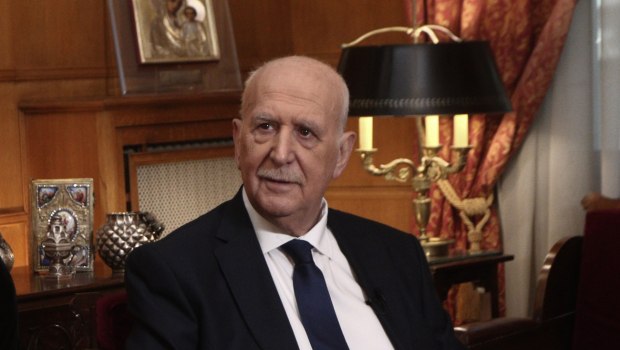 Ο πολιτικός κόσμος αποχαιρετά τον Γιώργο Παπαδάκη