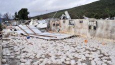 Κακοκαιρία: Ανεμοστρόβιλος ισοπέδωσε πτηνοτροφική μονάδα στην Ήπειρο – Χάθηκαν 40.000 κοτόπουλα