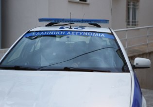 Κρήτη: Σε αμόκ 54χρονη – Έβαλε φωτιά στο διαμέρισμα της, προκάλεσε φθορές σε σταθμευμένα οχήματα