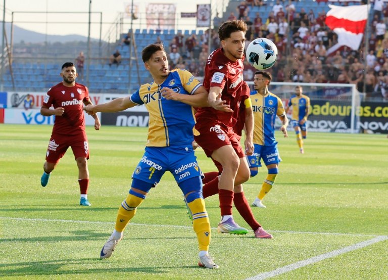 Η μάχη της παραμονής στη Super League: Οι έξι «μονομάχοι» και οι μικρές διαφορές που τους χωρίζουν