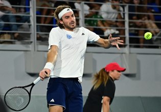 Το μήνυμα που έστειλε ο Τσιτσιπάς: «Είμαστε μαχητές, είμαστε Έλληνες»