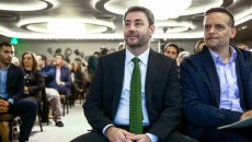 Ενόχληση στο ΠΑΣΟΚ από τη νέα προσπάθεια Δούκα για δημιουργία κλίματος εν όψει συνεδρίου