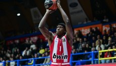 Ολυμπιακός: Μετά τον Μιλουτίνοφ και ο Νιλικίνα εκτός αγώνα κόντρα στην Εφές