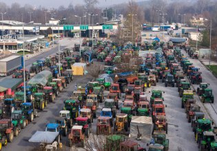 Αγρότες: Αποχώρησαν από το μπλόκο του Προμαχώνα και ετοιμάζονται για την πανελλαδική σύσκεψη