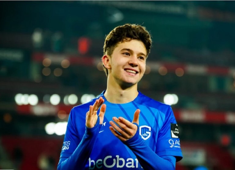 Mirror: «Η Άρσεναλ βρέθηκε πολύ κοντά στον Καρέτσα»