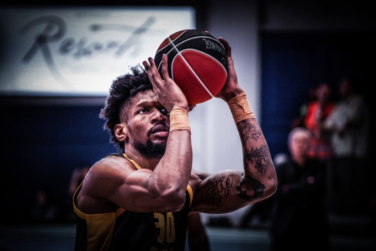 Η Φενέρμπαχτσε ανακοίνωσε τον Κρις Σίλβα