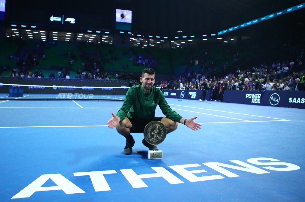 Ο Νόβακ Τζόκοβιτς ευχήθηκε καλή χρονιά σε… όλες τις γλώσσες ξεκινώντας με ελληνικά (vid)