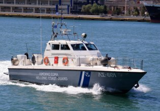 Νεκρός λιμενικός στο Άστρος – Έπεσε στη θάλασσα να δέσει σκάφος