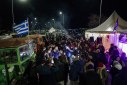 Αγωνιστικό «ρεβεγιόν» στα μπλόκα για τους αγρότες, ανυποχώρητοι απέναντι στην κυβέρνηση
