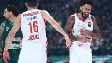 Παναθηναϊκός – Ολυμπιακός 82-87: Νίκη στο ΟΑΚΑ με «καυτό» δίδυμο οι «ερυθρόλευκοι»