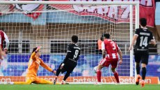 Σπουδαία απόκρουση του Τζολάκη (vid)