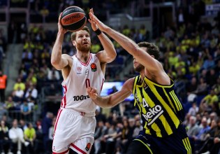 Φενέρμπαχτσε – Ολυμπιακός 88-80: Πάλεψαν, αλλά «λύγισαν» στο τέλος οι «ερυθρόλευκοι»