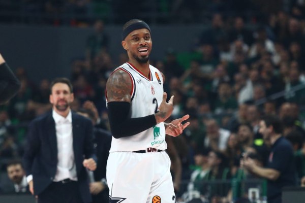 «Παρακολουθεί την περίπτωση του Λορέντζο Μπράουν ο Άρης Betsson» (pic)