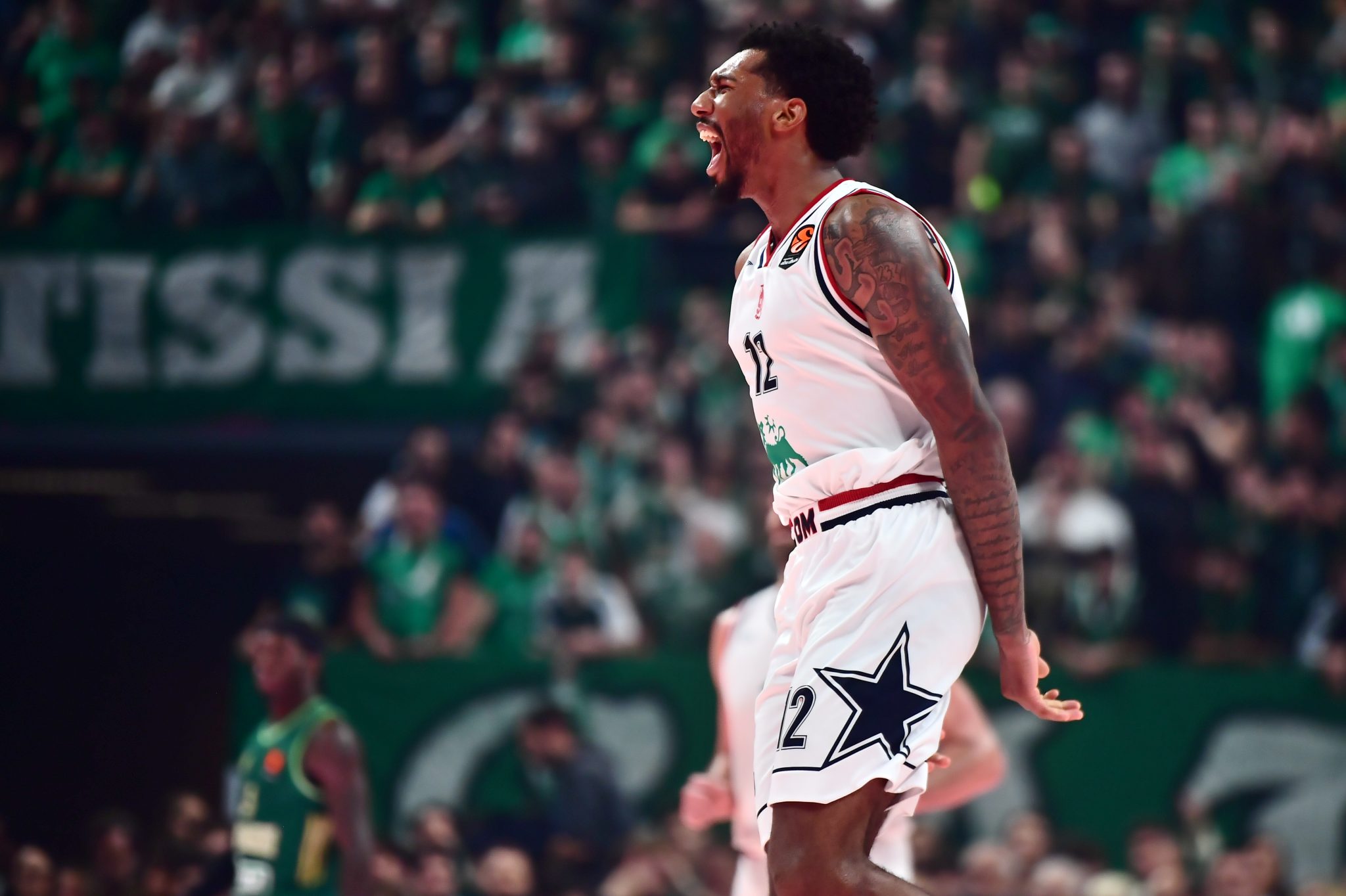 Ποιος είναι ο Άρμονι Μπρουκς που «καθάρισε» δύο φορές τον Παναθηναϊκό στη regular season (vids)