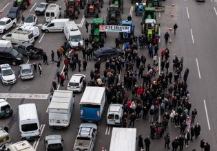Νέα Αριστερά: Προκλητική η κυβέρνηση, καταστολή και ψίχουλα για αγρότες και κτηνοτρόφους