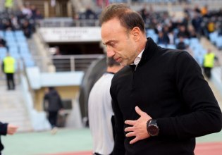 Κόντης μετά την πρόκριση επί της ΑΕΚ: «Περήφανος για όλους σας»