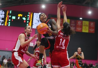 Αθηναϊκός – Ολυμπιακός 82-70: Πρόκριση για τις γηπεδούχες στο Final Four του Κυπέλλου