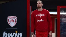 Ολυμπιακός: Παίζει κόντρα στη Μπάγερν ο Μιλουτίνοφ