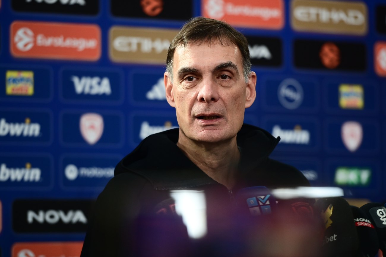 Μπαρτζώκας: «Πολύ αξιόλογο το ρόστερ μας, αλλά οι τίτλοι θέλουν δουλειά»