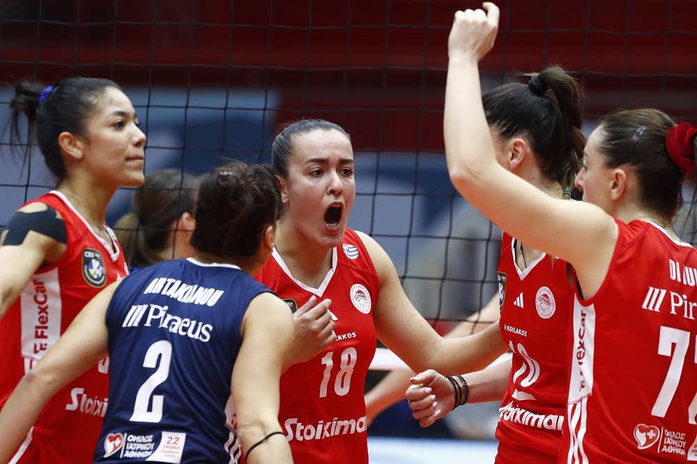 Ολυμπιακός – Ζελέζνιτσαρ 3-1: Νίκη με ανατροπή για τις Ερυθρόλευκες