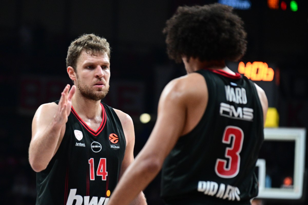 Βεζένκοφ: «Όταν κερδίζεις τον Παναθηναϊκό παίρνεις έξτρα ώθηση»