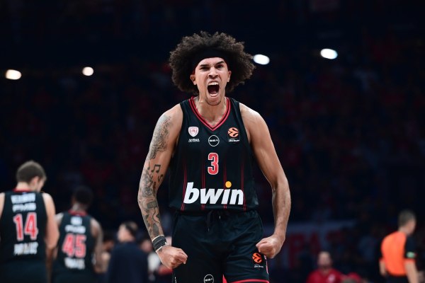 Δεν γινόταν αλλιώς: Ο Τάισον Γουόρντ αναδείχθηκε MVP της 16ης αγωνιστικής (vid)