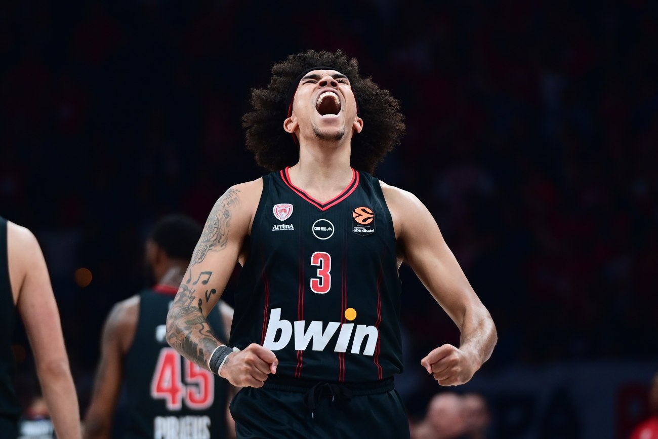 Ο Γουόρντ κι ένα σημαντικό σερί