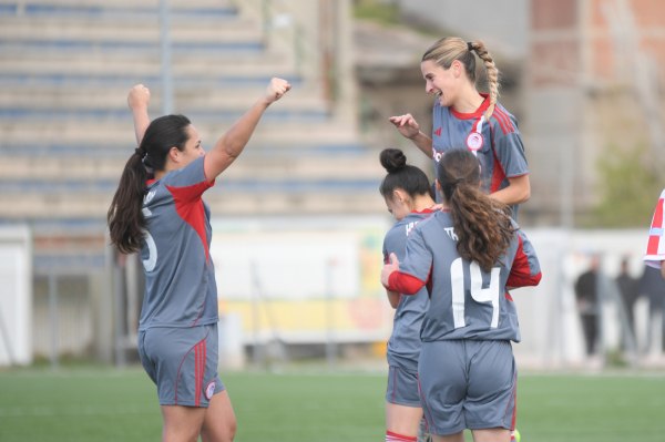 Πυθαγόρας Περάματος – Ολυμπιακός 0-10: Νέο… διψήφιο σόου για τις «ερυθρόλευκες»