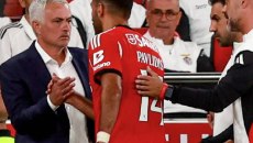 Στο πλευρό του Βαγγέλη Παυλίδη ο Ζοσέ Μουρίνιο, μετά τη μεγάλη χαμένη ευκαιρία του κόντρα στην Πόρτο