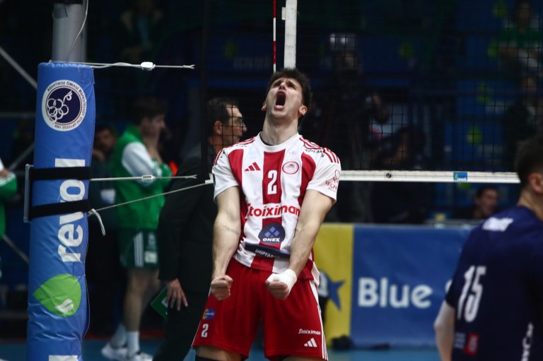 Παναθηναϊκός – Ολυμπιακός 2-3: «Ερυθρόλευκο» το Σούπερ Καπ με επική ανατροπή!