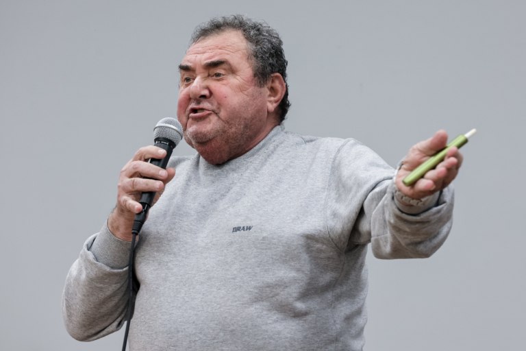 «Έχω παραιτηθεί», απαντά ο Ανεστίδης για τη «διαγραφή» από τη ΝΔ – Καταδικάζει τη μετάδοση των υβριστικών δηλώσεων η ΠΟΕΣΥ