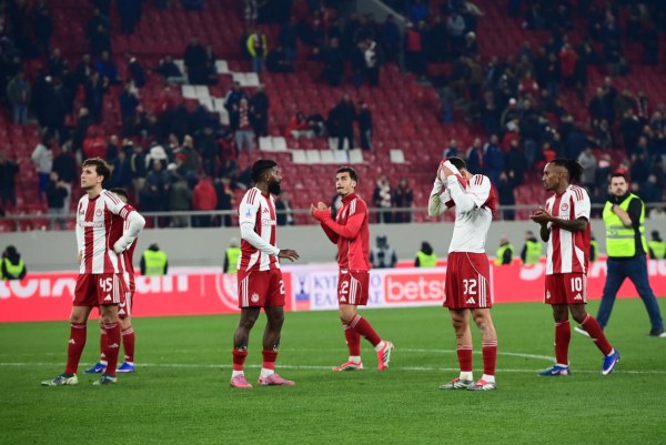 Μήνυμα συσπείρωσης και ενότητας από τον Ολυμπιακό: «Οικογένεια» (pic)