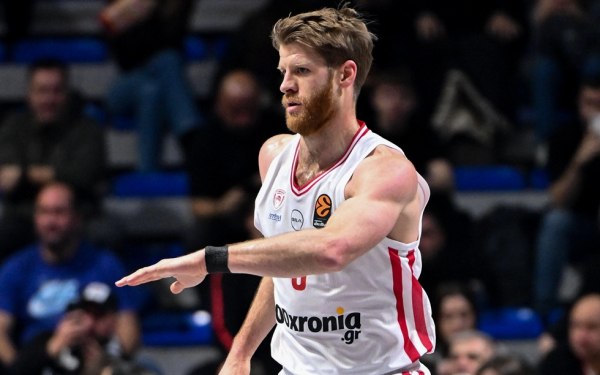 Η παρακάμερα από τη μεγάλη νίκη στο Βελιγράδι: Η ρουτίνα του Γουόκαπ και οι πανηγυρισμοί μετά τη λήξη (vid)