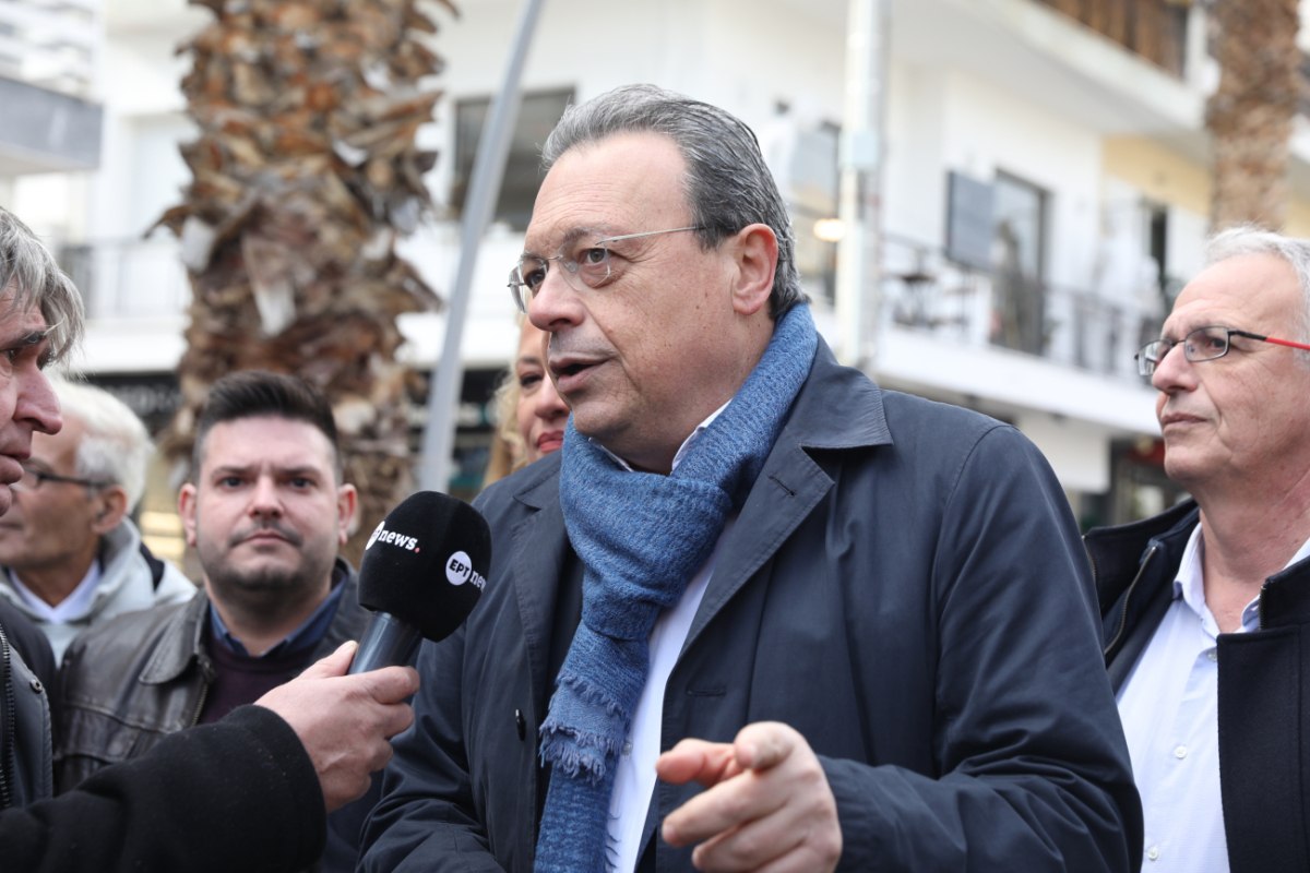 Φάμελλος: Απαράδεκτη και σκοταδιστική η δήλωση Καρυστιανού – Μόνο στην τραμπική ιδεολογία παρόμοιες τοποθετήσεις