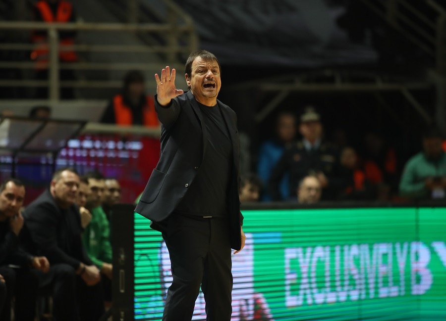 «Καρφιά» από Αταμάν στους παίκτες: «Κάποιοι χάλασαν το σύστημα και δεν αξίζουν να παίζουν εδώ» (vid)